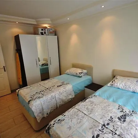 Yagmur No-7 Apartment